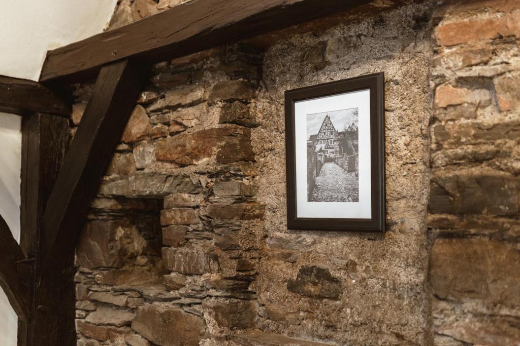 Zur Alten Weinkelter - Bezauberndes Fachwerkhaus Aus Der Spaetgotik Von 1451 - Top Lage Fuer Aktivitaeten - Fahrradkeller Ellenz-Poltersdorf Eksteriør billede